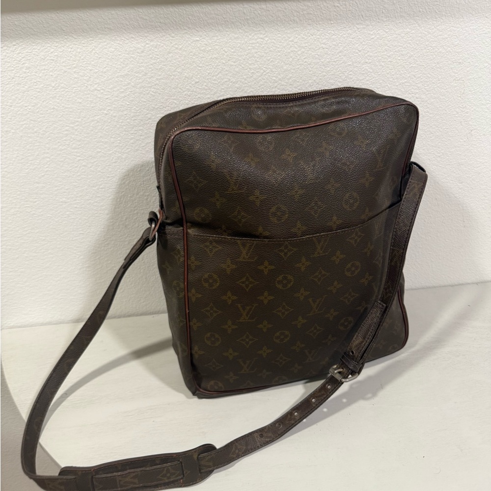 Vintage LOUIS VUITTON Marceau Large Monogram Messenger Shoulder Bag Auth V23865 - Picture 3 of 15
